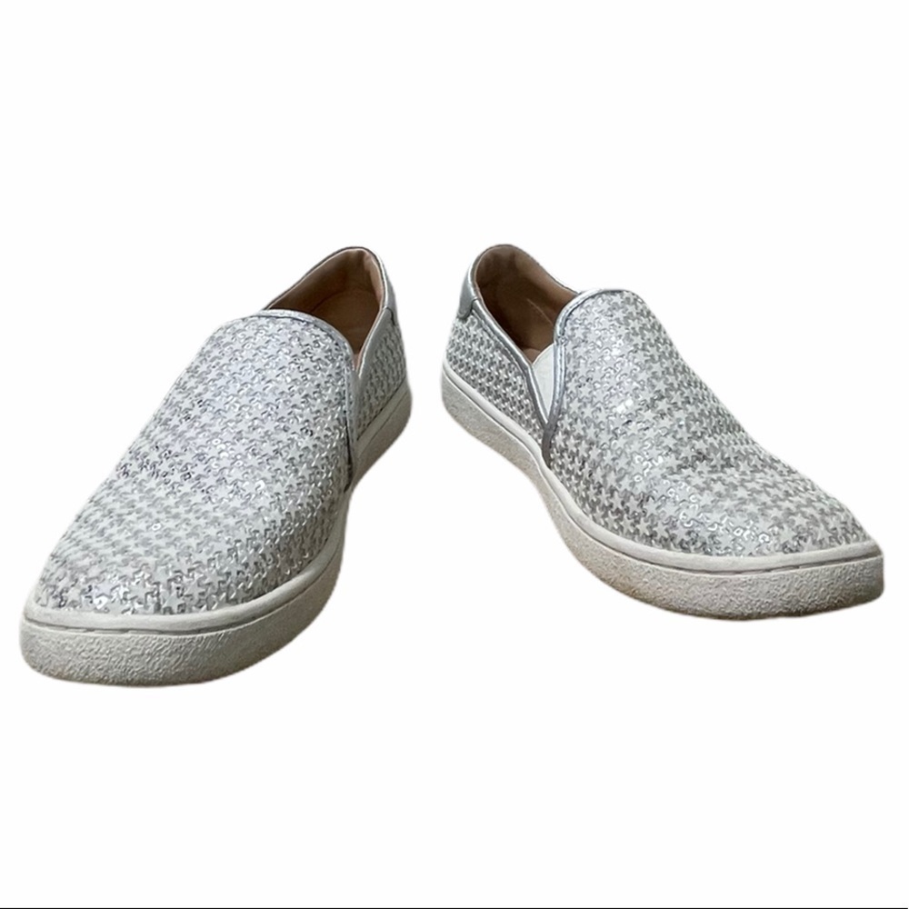 UGG- Cas Glitter Trainers. Size 7.5